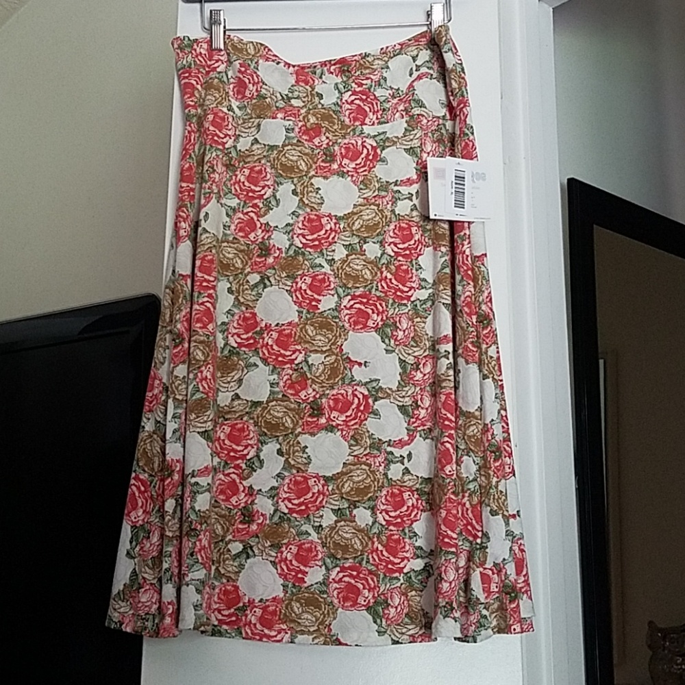 🌞NWT Floral Azure Skirt - LulaRoe